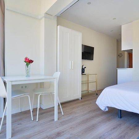 Malaguetabeach Apartment Malaga Exterior photo